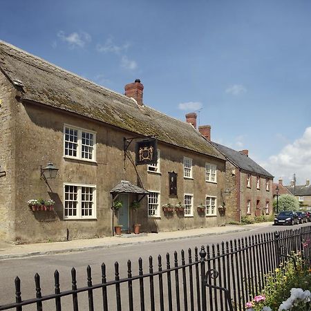 Lord Poulett Arms Hotell Bristol Exteriör bild