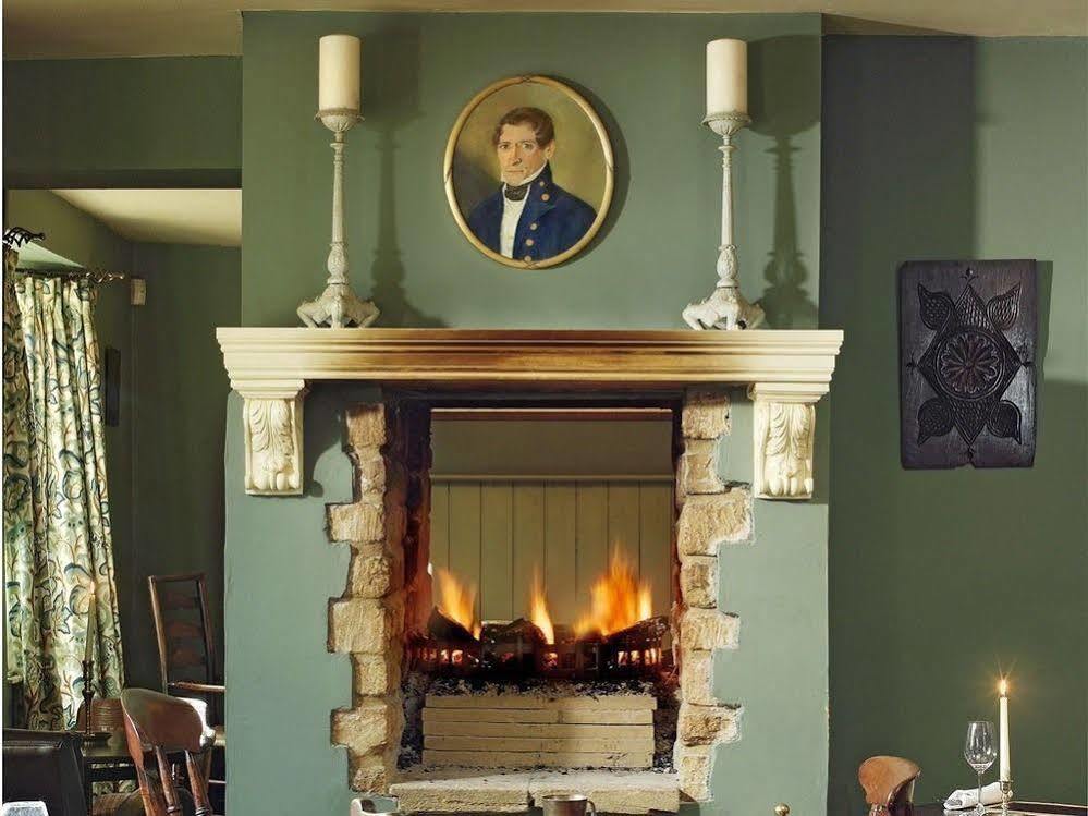 Lord Poulett Arms Hotell Bristol Exteriör bild